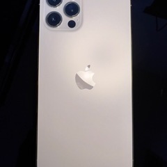 中古超美品 iPhone 12 pro ゴールド 256 GB SIMフリー