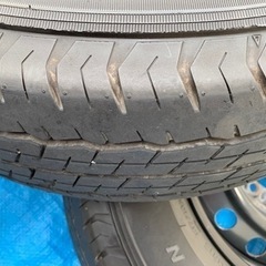 ハイエース ノーマルタイヤ 4本セット