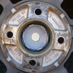 軽自動車用　スタッドレスタイヤ（ブリジストンブリザックVRX2）＋アルミホイール　４本セット