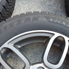 軽自動車用　スタッドレスタイヤ（ブリジストンブリザックVRX2）＋アルミホイール　４本セット