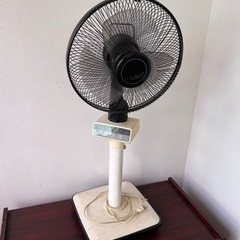 扇風機　差し上げます