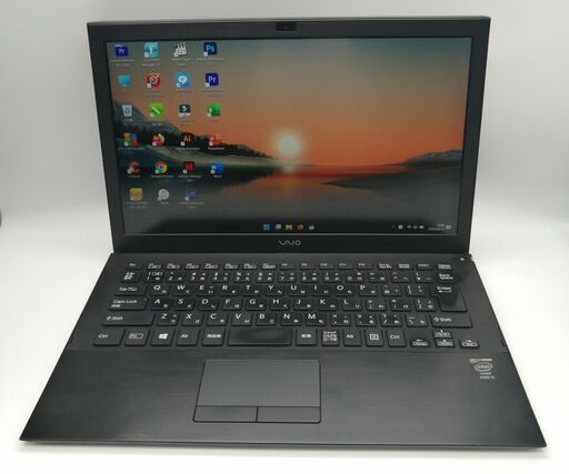 Vaioノートパソコン i5（中古）4GBのメモリ、SSD128GB, 13.3画面、Intel HD Graphics 5500、Windows11, Office2021, Photoshop2021, Illustrator2021,Corel2021,FilmoraX.Ken124