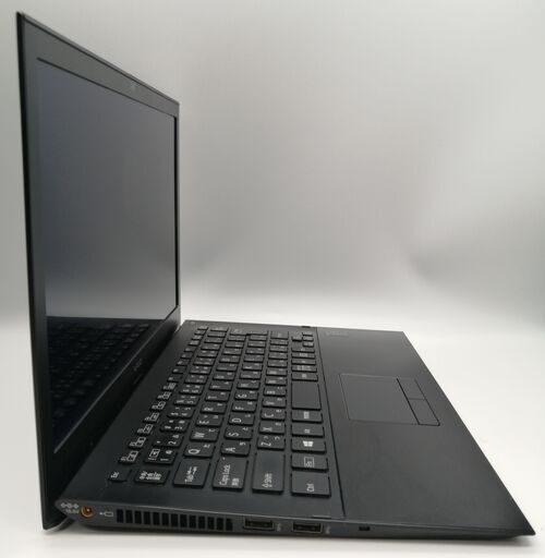Vaioノートパソコン i5（中古）4GBのメモリ、SSD128GB, 13.3画面 