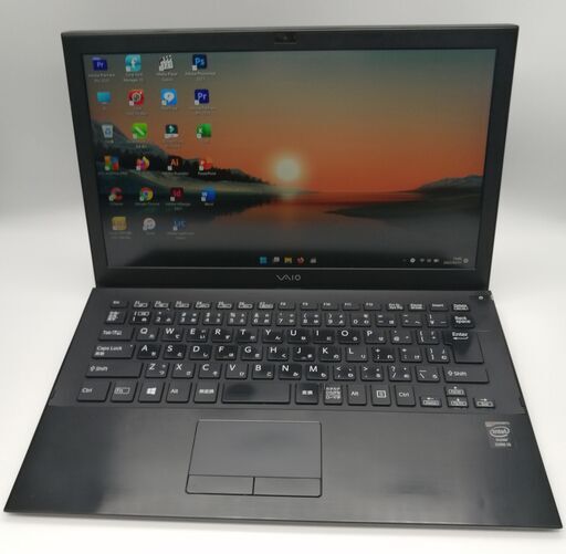 Vaioノートパソコン i5（中古）4GBのメモリ、SSD128GB, 13.3画面、Intel HD Graphics 5500、Windows11, Office2021, Photoshop2021, Illustrator2021,Corel2021,FilmoraX等.Ken127