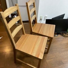 IKEAの椅子2脚
