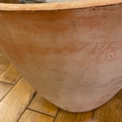 黄土色陶器の鉢