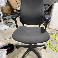 ハーマンミラー セラチェア Herman Miller Celle