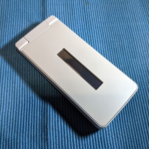 SoftBank 805SH AQUOS ケータイ 3 SoftBank 805SH AQUOS ケータイ 3