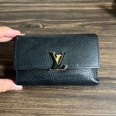LV 財布