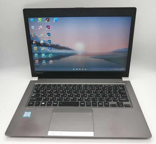 東芝ノートパソコン i5（中古）8GBのメモリ、SSD256GB,13.3画面