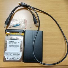 MK4036GAC　ケース付　東芝製40GBHDD　2.5インチ　