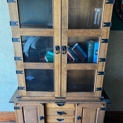  アンティークタンス