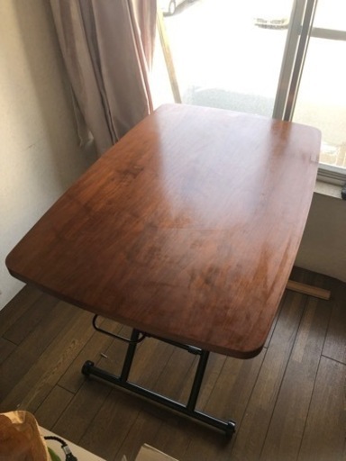 折りたたみテーブル（1）