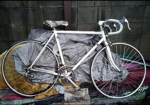 白色の自転車、ジャンク品、TANGE　ロード用