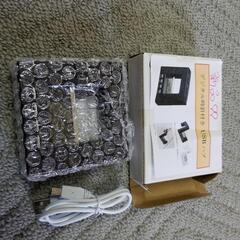 デジタル時計付き　USBハブ