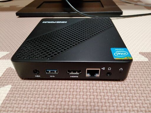 ミニPCセット　(本体＋ディスプレイ＋キーボード＋無線マウス)