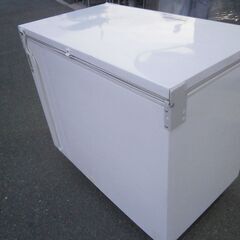 ☆中古品 サンデン 業務用 冷凍庫 冷凍ストッカー SH-360XC 358L 鍵