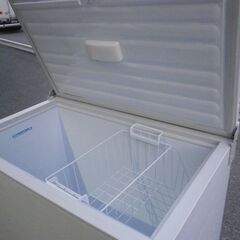 ☆中古品 サンデン 業務用 冷凍庫 冷凍ストッカー SH-360XC 358L 鍵