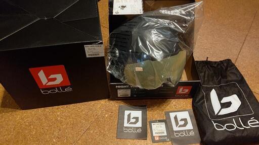 bolleスキー、スノーボードヘルメット