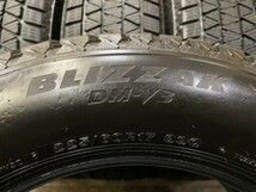 BS BLIZZAK DM-V3 225/60R17 17インチ スタッドレス 4本 2019年製 バリ溝 エクストレイル BMW/X3 フォレスター等　(VTG452)クレジットカード QRコード決済可能