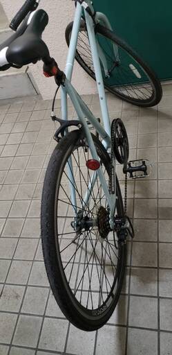 【譲先決定しました】自転車　クロスバイク　鍵/フロントライト/リアライト付き　6段変速　 譲先決定しました】自転車 クロスバイク 鍵/フロントライト/リアライト