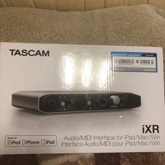 TASCAM  iXR オーディオインターフェース