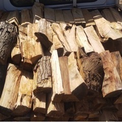 薪、薪ストーブ、配達、消毒済み！！薪棚にまで積み下ろしします！