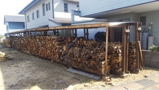 薪、薪ストーブ、配達、消毒済み！！薪棚にまで積み下ろしします  