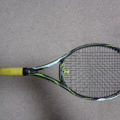YONEX硬式テニスラケット（ガットなし）