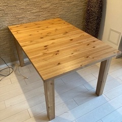 IKEA 大型　テーブル　伸縮可能