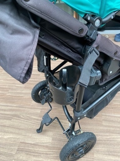 エアバギー ココプレミアム 中古品 22日で掲載終了 - その他