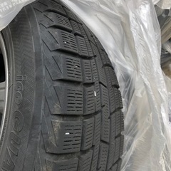 ヴォクシー　スタッドレス　ホイール付き　4本セット