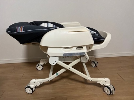 【GW値下げ中】combi ネムリラ ハイローチェア