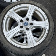 215/45/17スタッドレス