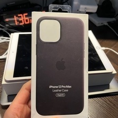 iPhone12ProMax用アクセサリーアップル正規レーザーケ...