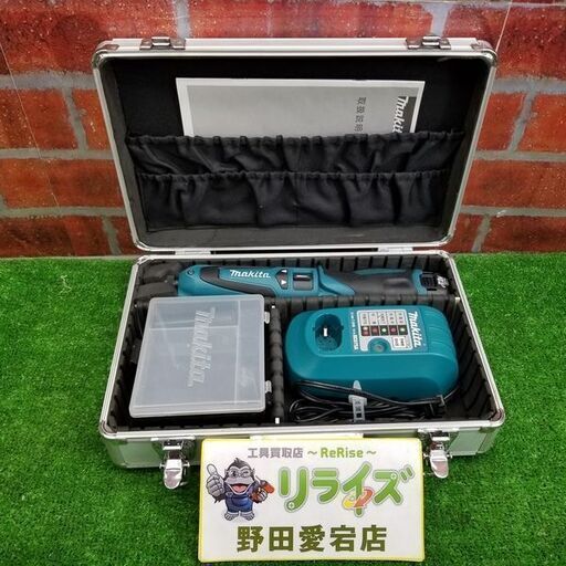 マキタ TD021D ペンインパクトドライバー フルセット【リライズ野田愛宕店】【店頭取引限定】【中古】管理番号：IT1L6G2C0PMO