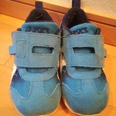 アシックス　ASICS　16㎝