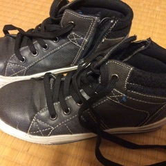 Clarks シューズ サイズ35 (日本 22.5センチ)子供 靴