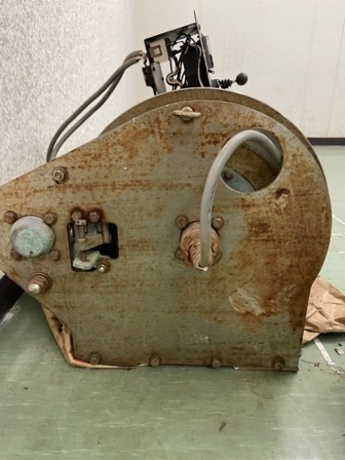 商談中】R-350型 電動アンカーリール