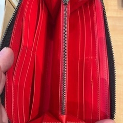 ルブタン 長財布※値下げしました～