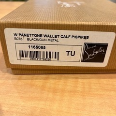 ルブタン 長財布※値下げしました～