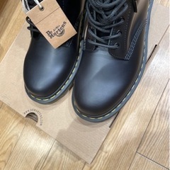 新品❗️Dr.Martens 8 ホール　27.5cm