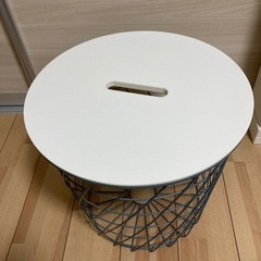 【ネット決済】【値下げ】IKEA 収納付きテーブル　KVISTB...