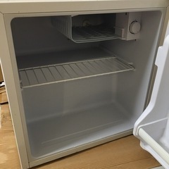 ワンドア冷蔵庫　ELSONIC 2018年製