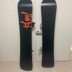 破格にしました。一度使用スノボ。2枚18000円