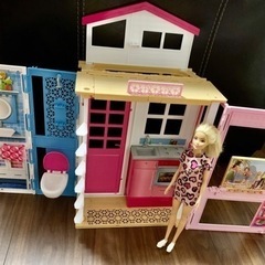 Barbie バービー　ドールハウス　人形遊び　女の子おもちゃ
