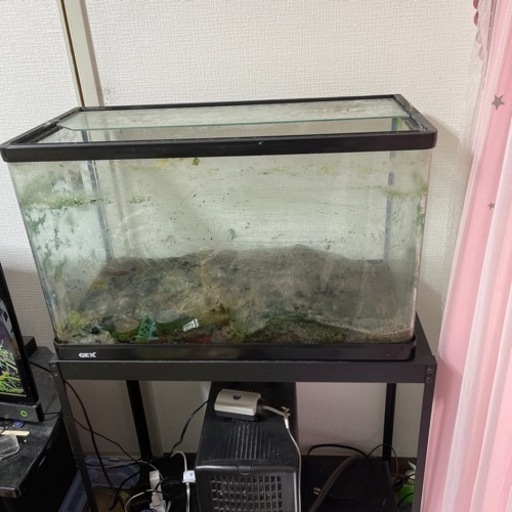 バラ売り可水槽無料60センチ水槽セット 水漏れ有 サミー 総持寺のその他の中古あげます 譲ります ジモティーで不用品の処分