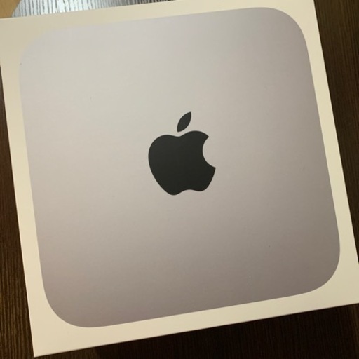 ほぼ新品　2022年2月購入したapple M1チップ搭載Mac mini