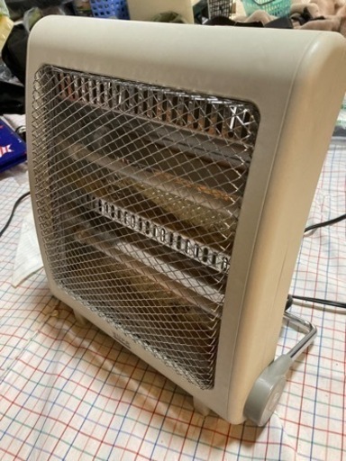 EUPA  電気ストーブ☆