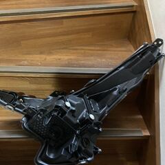 50系 プリウス LED ヘッド ライト ランプ レンズ 前期 KOITO 47-75 右 LEDヘッドライト ZVW50 トヨタ